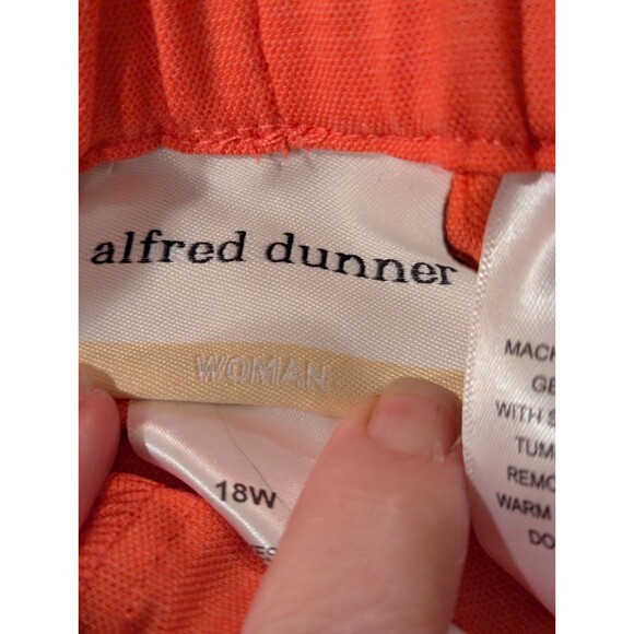 Classic Fit Capri Pants – Size 18W – Tangerine – Comfort Waist – Alfred Dunner - Picture 7 of 7